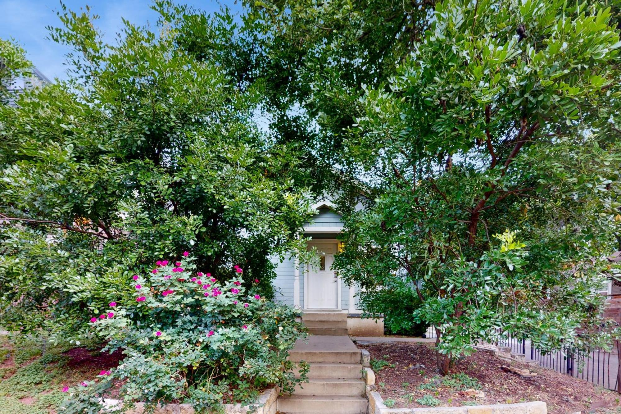 Beautiful South Villa Austin Bagian luar foto